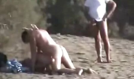 La grosse mère était film de porno en français assise sur le visage de l'homme après le massage.