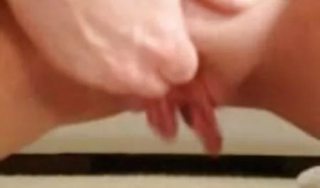 Une films porno streaming vf blonde mec qui baise dans sa chambre.
