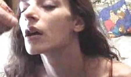 Blonde film decul francais masturbation avec un pantalon
