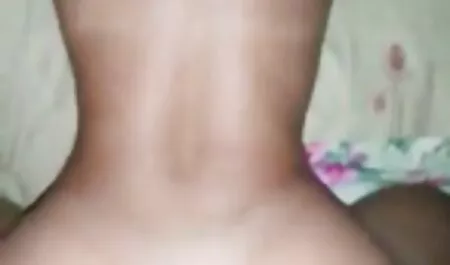 Deux belles femmes sucer des bites film porno anglais gratuit dans la cuisine