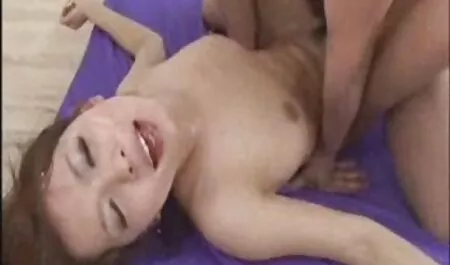 BBW doigts de son chapeau et de faire l'amour avec mignon streaming hentai francais