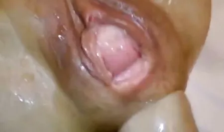 Une film porno gratuit italien mère sexy aime une machine à sexe.