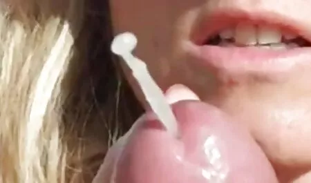 Les filles sportives streaming film porno francais complet vont se faire baiser par le coach de yoga.