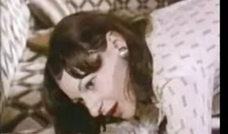 Animaux maigres film porno entièrement gratuit en collants devant son petit ami.