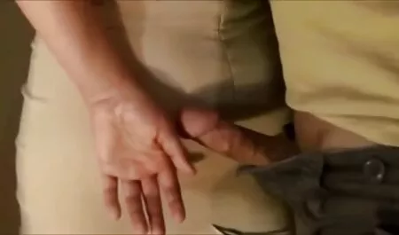 Les clients ont des relations sexuelles avec la femme et film de sexe gratuit français la masseuse aux gros seins dans un anal épais.