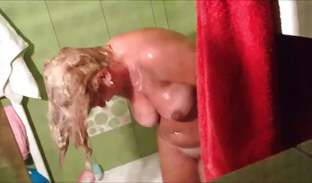 Un voisin a mis le pénis dans le vagin Latin avec film porno entier francais streaming une large queue et deux tresses.